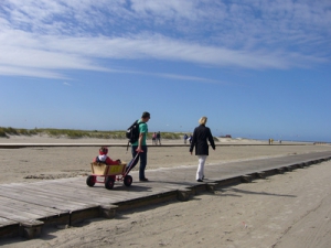 Bollerwagen an der Nordsee wegen geringem Gewicht